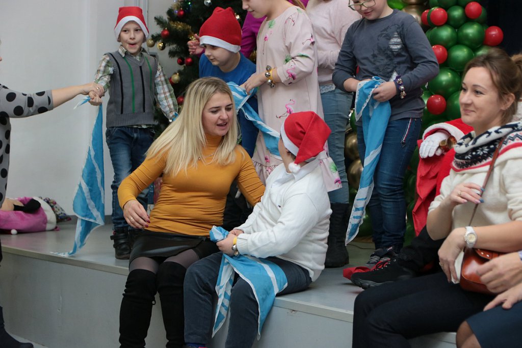 Mikołajki w Hali targowej Feniks [07.12.2019] - zdjęcie #6 - eOstroleka.pl