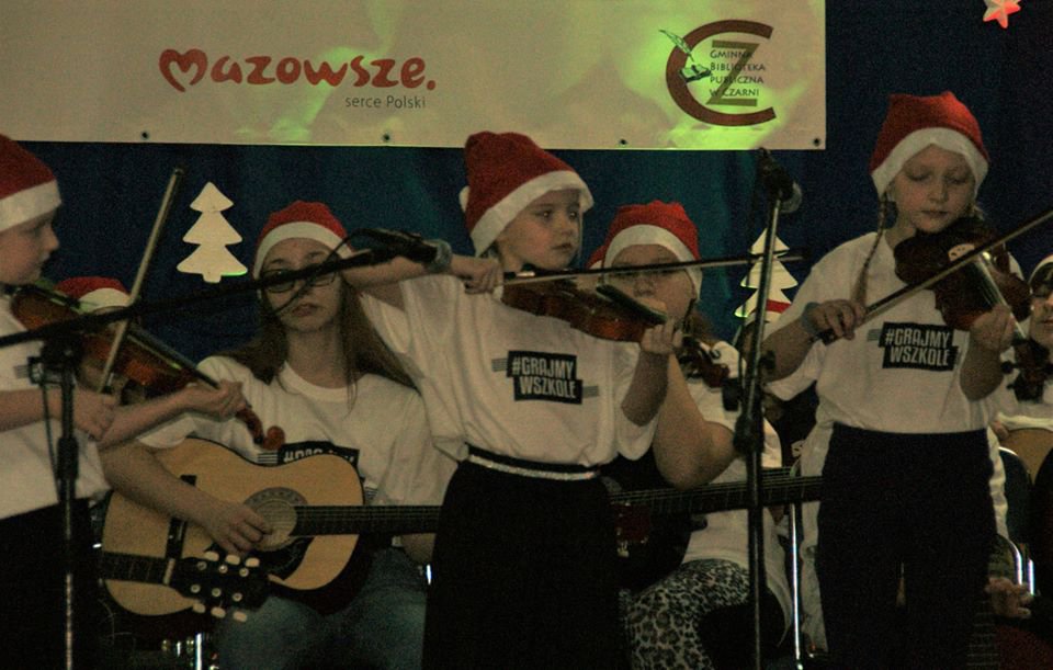 Jarmark Bożonarodzeniowy w Czarni dzień 1 [07.12.2019] - zdjęcie #23 - eOstroleka.pl