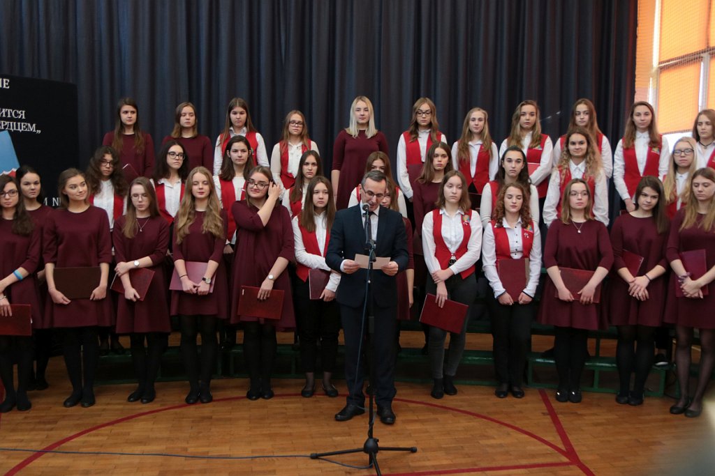 Młodzież z Usola Syberyjskiego z wizytą w II LO [09.12.2019] - zdjęcie #36 - eOstroleka.pl
