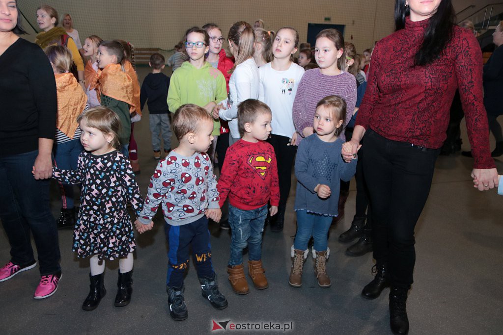 Majka Jeżowska zagrała w Ostrołęce. Dzieci były zachwycone! [10.12.2019] - zdjęcie #20 - eOstroleka.pl