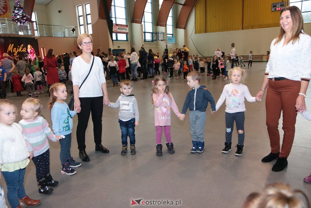 Majka Jeżowska zagrała w Ostrołęce. Dzieci były zachwycone! [10.12.2019] - zdjęcie #27 - eOstroleka.pl