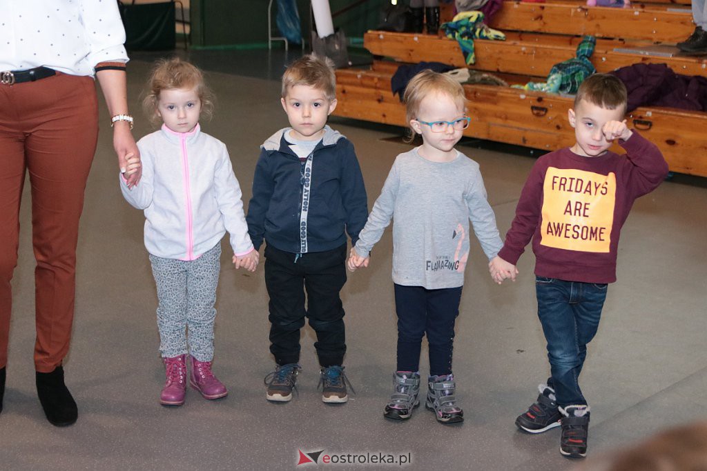Majka Jeżowska zagrała w Ostrołęce. Dzieci były zachwycone! [10.12.2019] - zdjęcie #25 - eOstroleka.pl