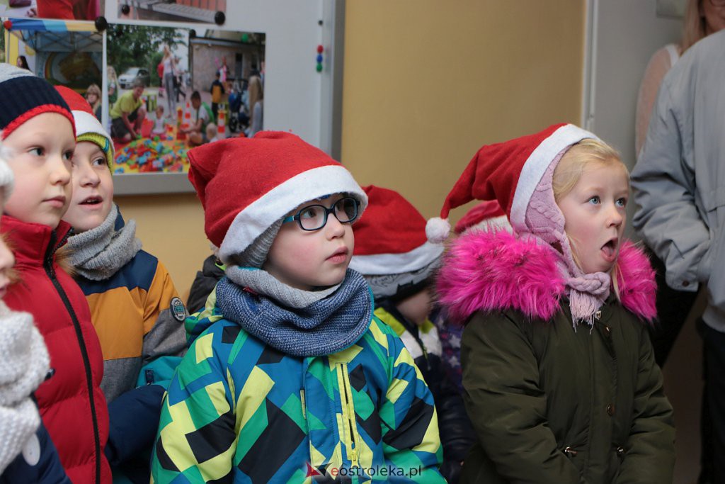 Przedszkolaki przygotowały świąteczne niespodzianki podopiecznym MOPR 12.12.2019] - zdjęcie #28 - eOstroleka.pl