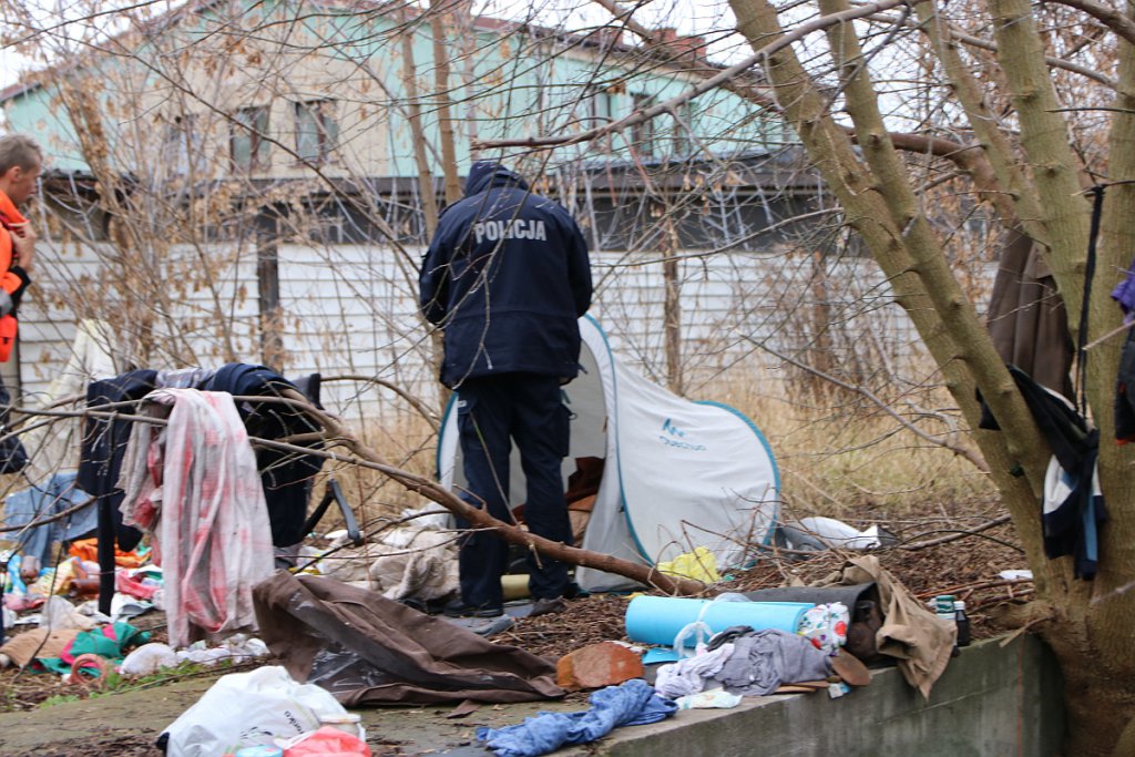Wspólnie wyciągają „Pomocną Dłoń” do bezdomnych [13.12.2019] - zdjęcie #29 - eOstroleka.pl