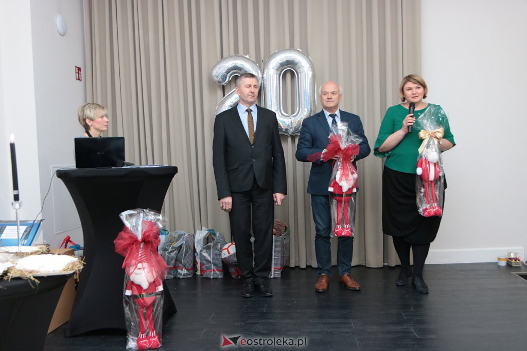 Jubileuszowe spotkanie powiatowych rodzin zastępczych [13.12.2019] - zdjęcie #7 - eOstroleka.pl