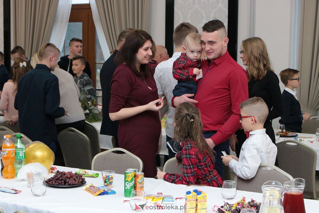 Jubileuszowe spotkanie powiatowych rodzin zastępczych [13.12.2019] - zdjęcie #33 - eOstroleka.pl