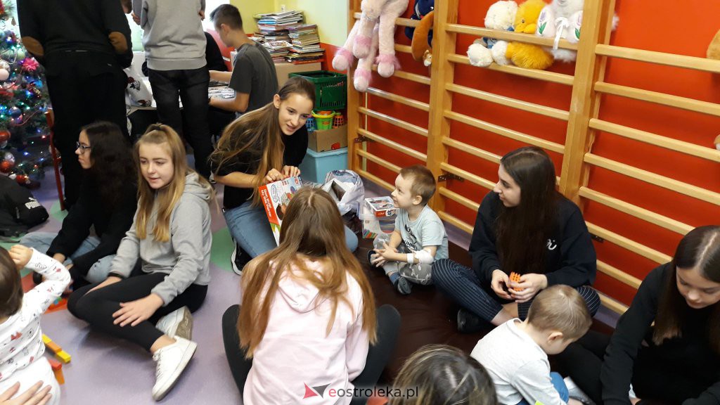 Piękny gest uczniów „jedynki”. Swoim postępowaniem mogą być wzorem dla innych [14.12.2019] - zdjęcie #5 - eOstroleka.pl