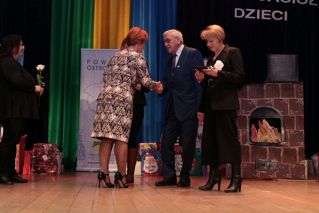 TPD w 100-lecie istnienia podziękowało za wsparcie. Sypnęło medalami i wyróżnieniami [16.12.2019] - zdjęcie #51 - eOstroleka.pl