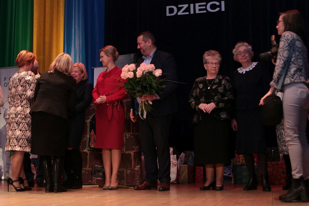 TPD w 100-lecie istnienia podziękowało za wsparcie. Sypnęło medalami i wyróżnieniami [16.12.2019] - zdjęcie #72 - eOstroleka.pl
