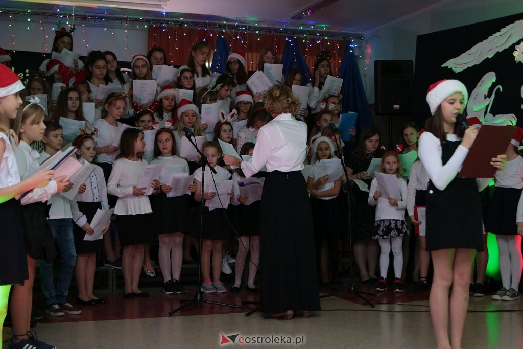„Wyśpiewali” stroje dla szkolnego chóru [17.12.2019] - zdjęcie #114 - eOstroleka.pl