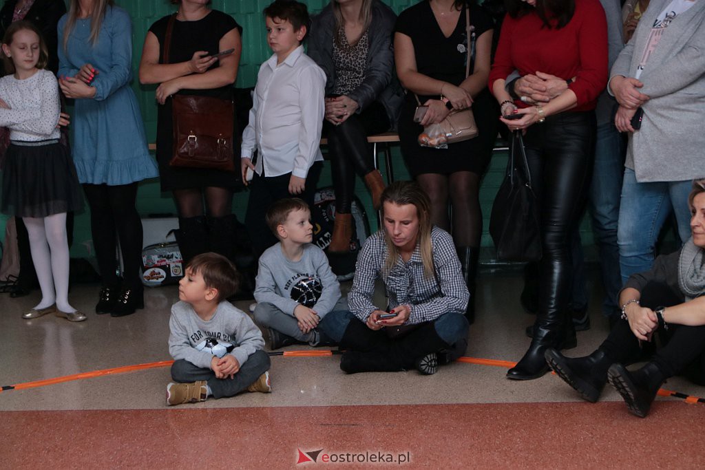 „Wyśpiewali” stroje dla szkolnego chóru [17.12.2019] - zdjęcie #87 - eOstroleka.pl