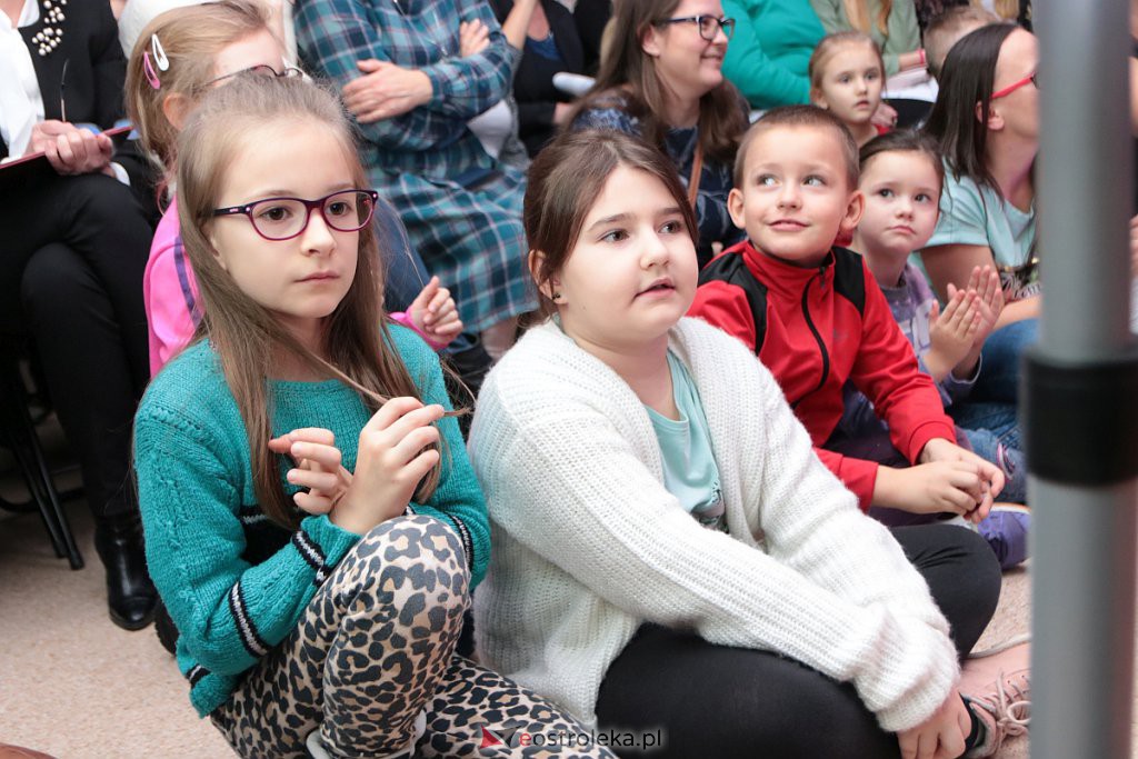 „Wyśpiewali” stroje dla szkolnego chóru [17.12.2019] - zdjęcie #77 - eOstroleka.pl