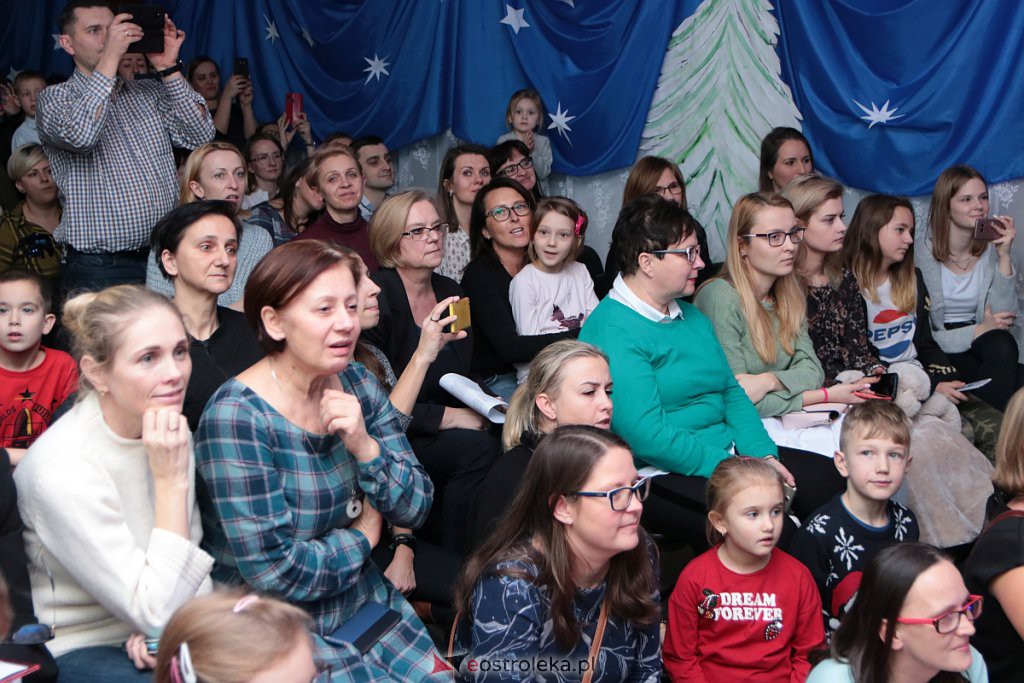 „Wyśpiewali” stroje dla szkolnego chóru [17.12.2019] - zdjęcie #74 - eOstroleka.pl