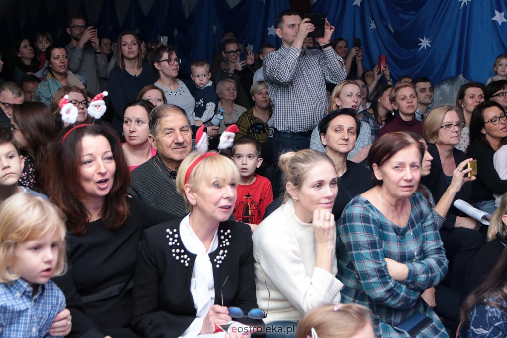 „Wyśpiewali” stroje dla szkolnego chóru [17.12.2019] - zdjęcie #73 - eOstroleka.pl