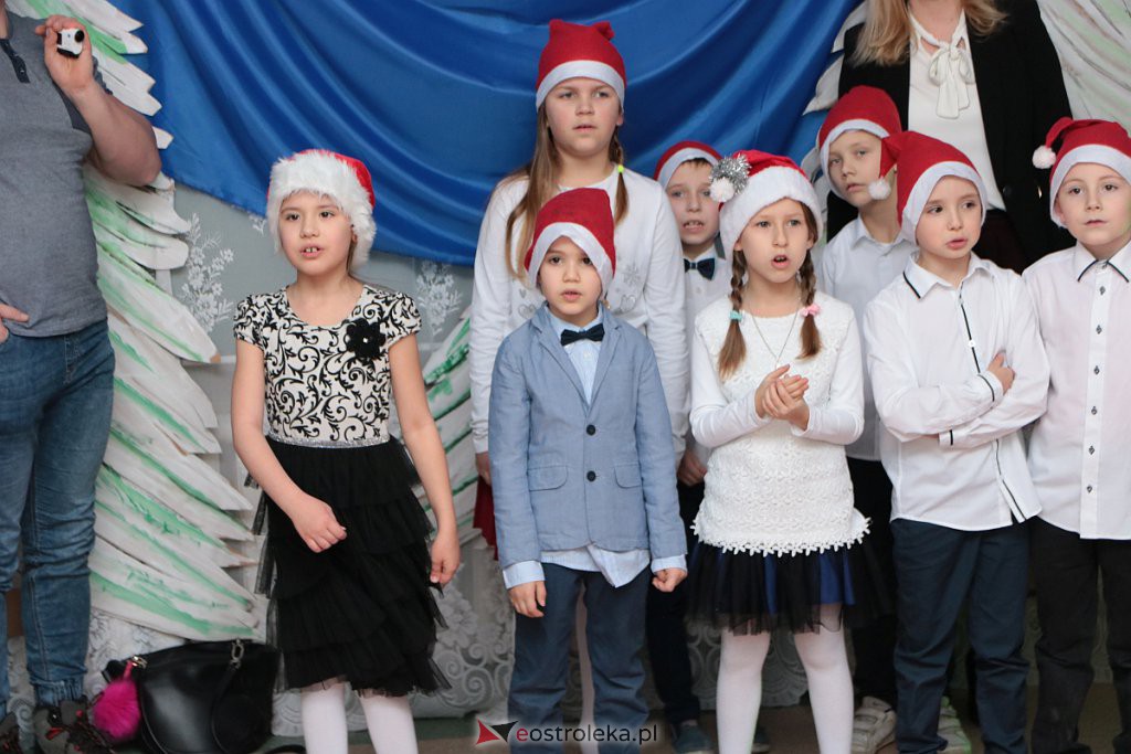 „Wyśpiewali” stroje dla szkolnego chóru [17.12.2019] - zdjęcie #66 - eOstroleka.pl