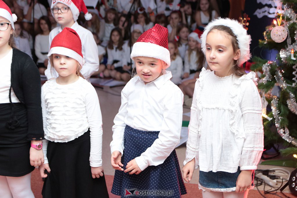 „Wyśpiewali” stroje dla szkolnego chóru [17.12.2019] - zdjęcie #53 - eOstroleka.pl