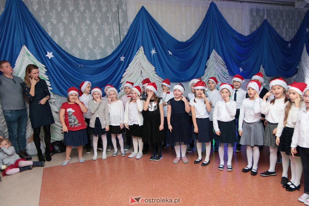 „Wyśpiewali” stroje dla szkolnego chóru [17.12.2019] - zdjęcie #48 - eOstroleka.pl