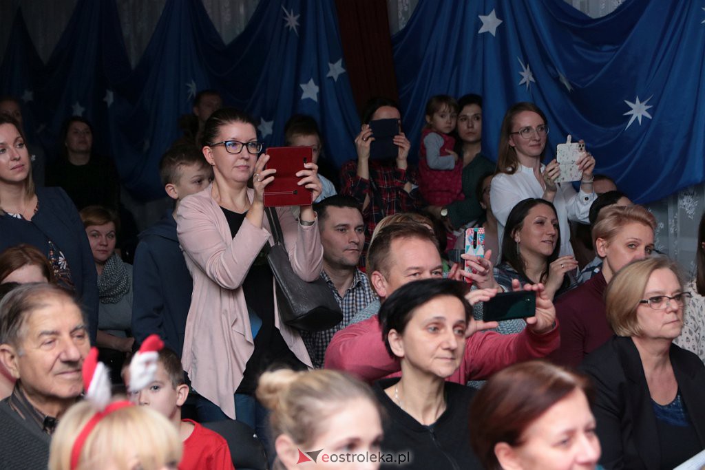 „Wyśpiewali” stroje dla szkolnego chóru [17.12.2019] - zdjęcie #43 - eOstroleka.pl