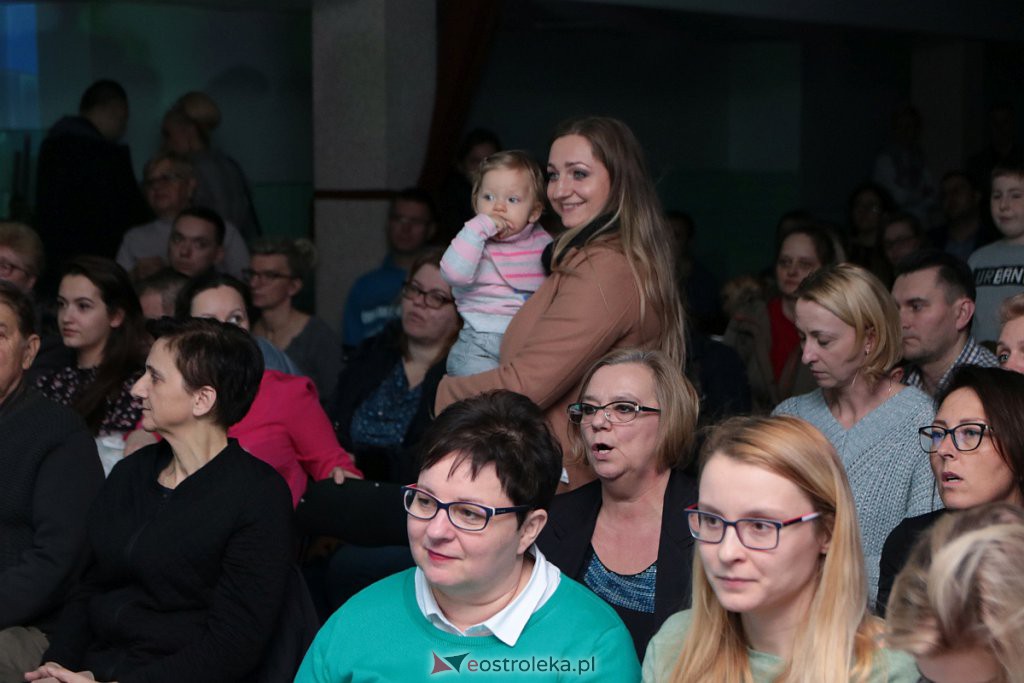 „Wyśpiewali” stroje dla szkolnego chóru [17.12.2019] - zdjęcie #28 - eOstroleka.pl