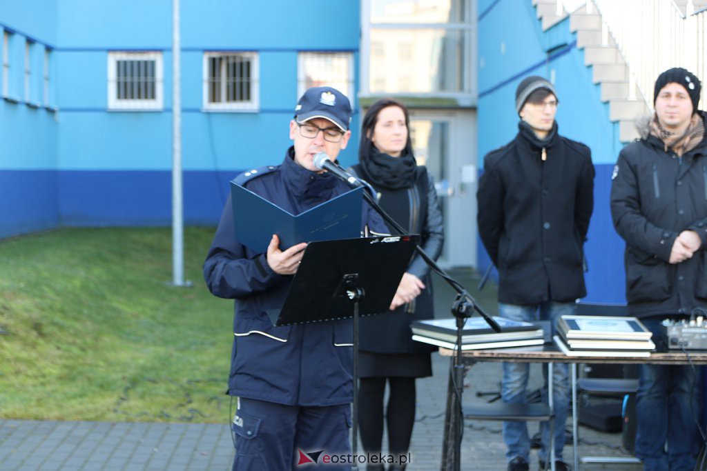 Takie prezenty „pod choinkę” dostali ostrołęccy policjanci [18.12.2019] - zdjęcie #31 - eOstroleka.pl