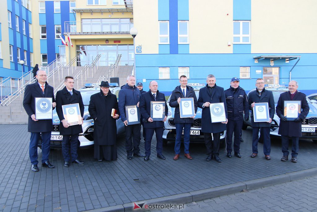 Takie prezenty „pod choinkę” dostali ostrołęccy policjanci [18.12.2019] - zdjęcie #3 - eOstroleka.pl