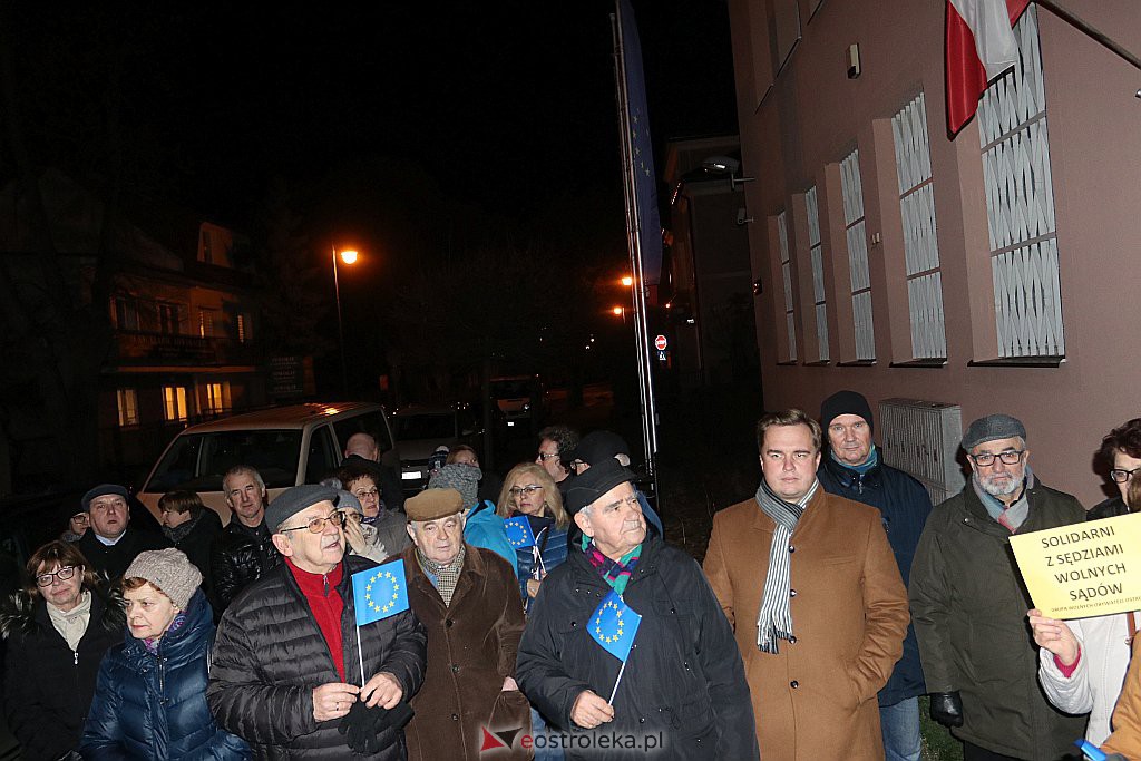 Protest w obronie sędziów [18.12.2019] - zdjęcie #10 - eOstroleka.pl