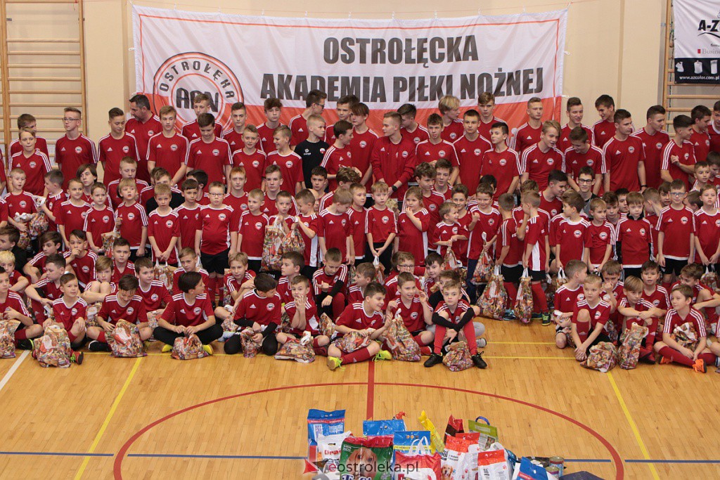 Wigilijne spotkanie APN Ostrołęka - grudzień 2019 [18.12.2019] - zdjęcie #21 - eOstroleka.pl