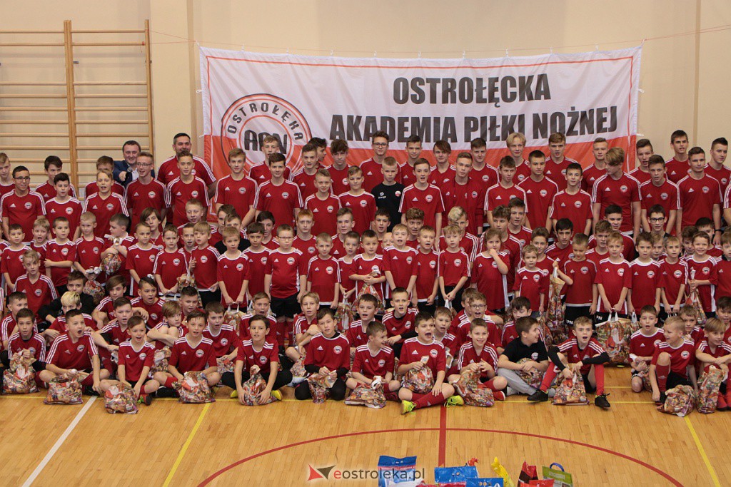Wigilijne spotkanie APN Ostrołęka - grudzień 2019 [18.12.2019] - zdjęcie #18 - eOstroleka.pl