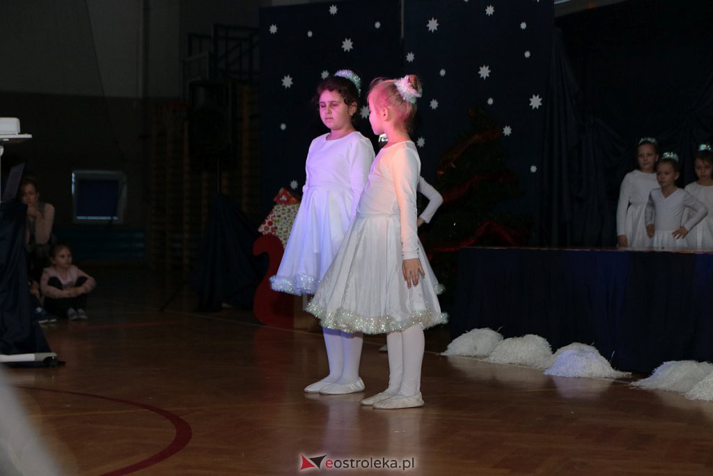 „Promyki Dziesiątki” w bożonarodzeniowych jasełkach [19.12.2019] - zdjęcie #30 - eOstroleka.pl