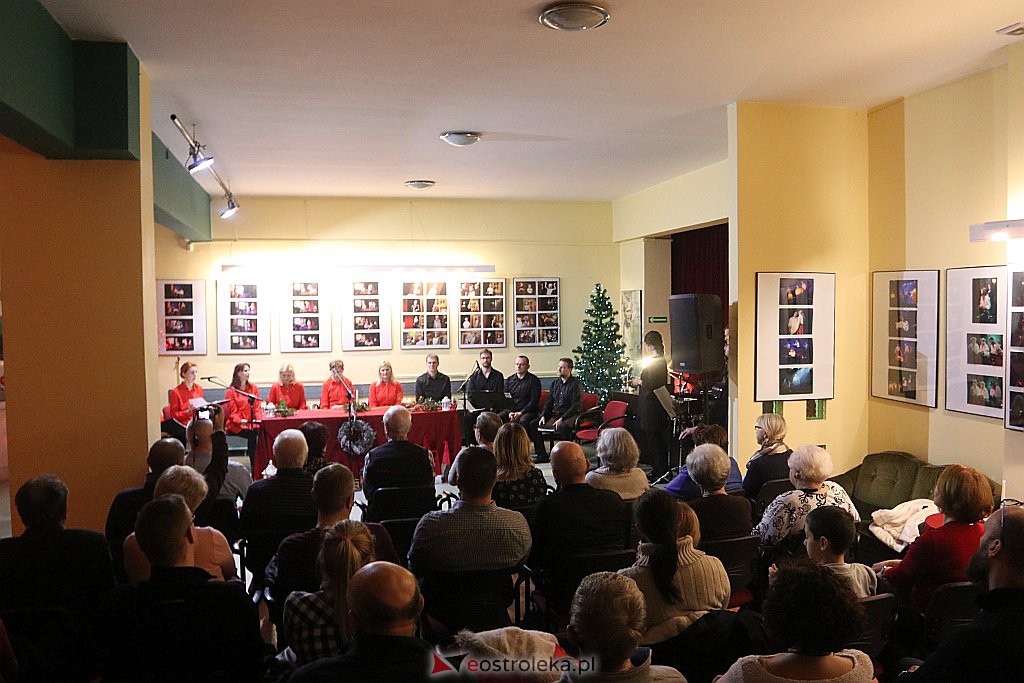 Kolęda płynie z wysokości [19.12.2019] - zdjęcie #12 - eOstroleka.pl