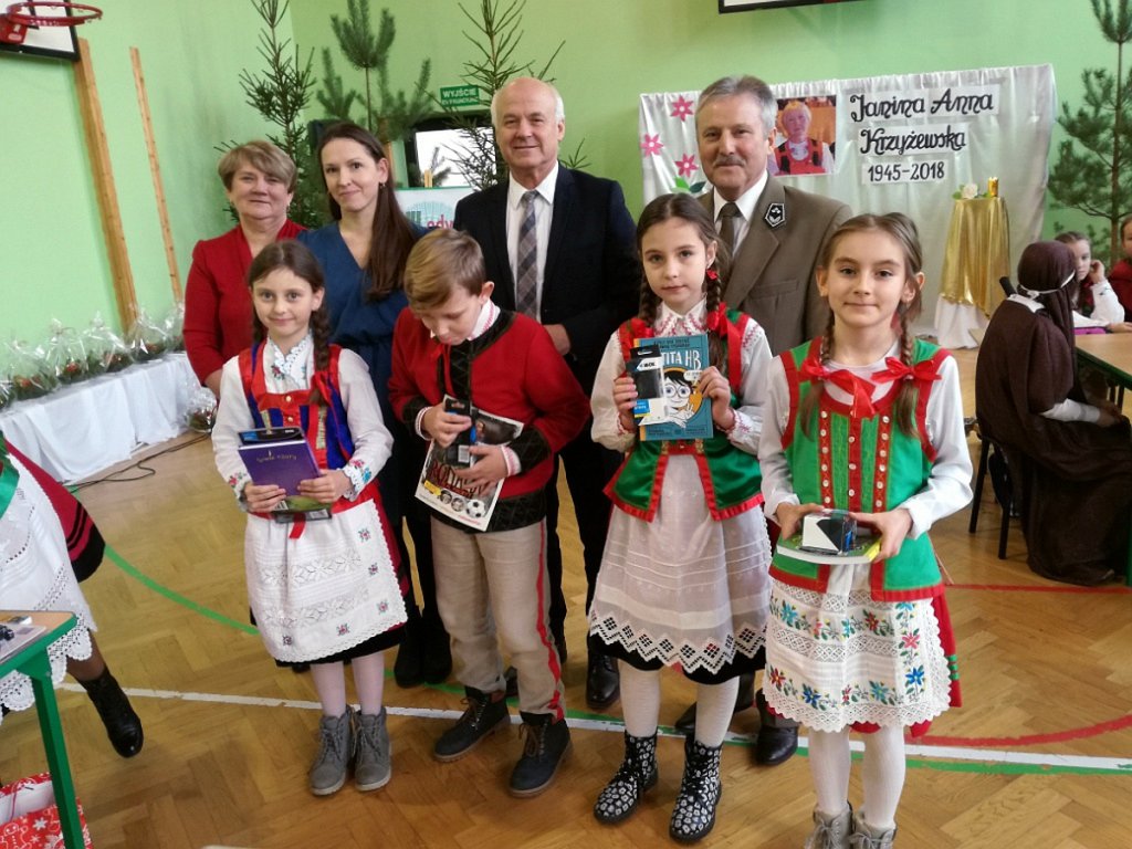 Poznawali kurpiowskie baśnie i legendy [19.12.2019] - zdjęcie #3 - eOstroleka.pl