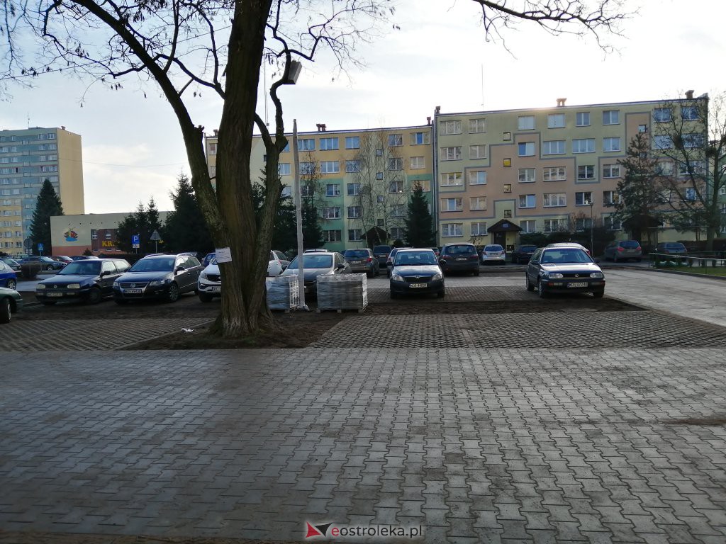 Parkingi przy Goworowskiej/Konopnckiej [20.12.2019] - zdjęcie #1 - eOstroleka.pl