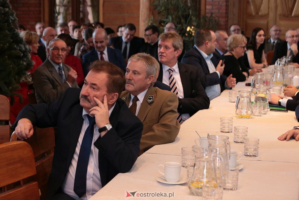 Opłatkowe spotkanie samorządu powiatu ostrołęckiego [20.12.2019] - zdjęcie #12 - eOstroleka.pl