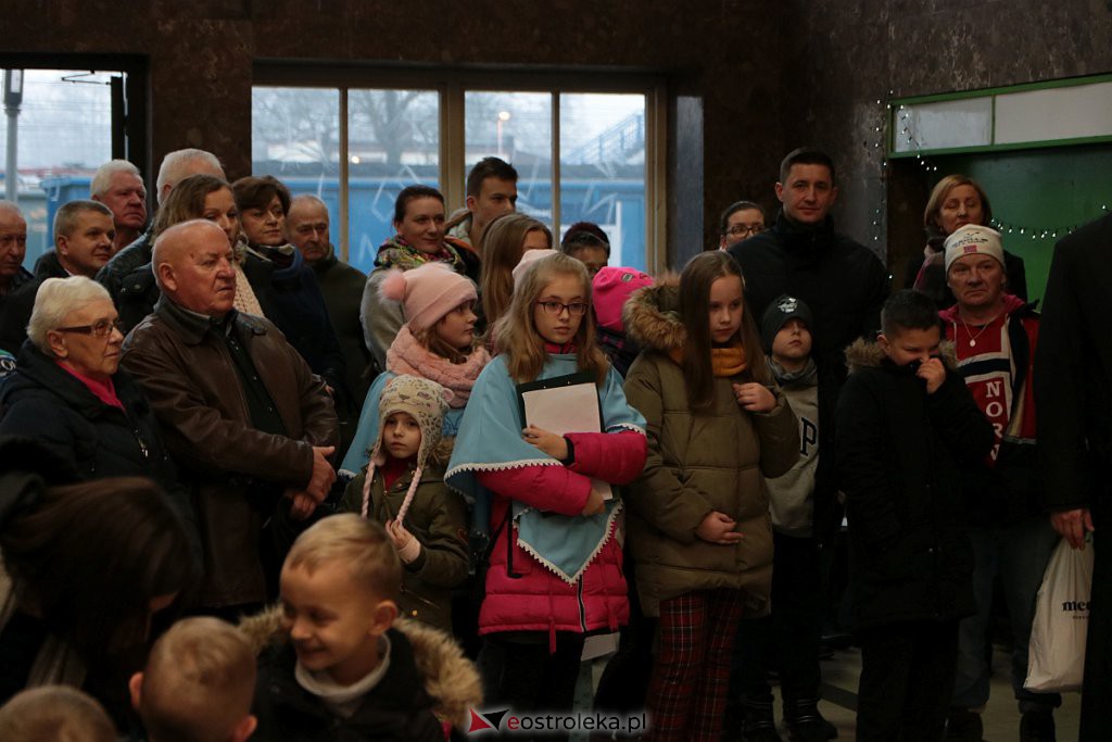 Wigilia Osiedla Stacja przeszła do historii [22.12.2019] - zdjęcie #70 - eOstroleka.pl