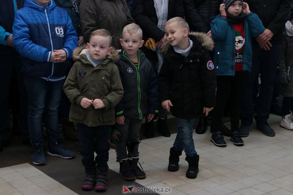 Wigilia Osiedla Stacja przeszła do historii [22.12.2019] - zdjęcie #65 - eOstroleka.pl