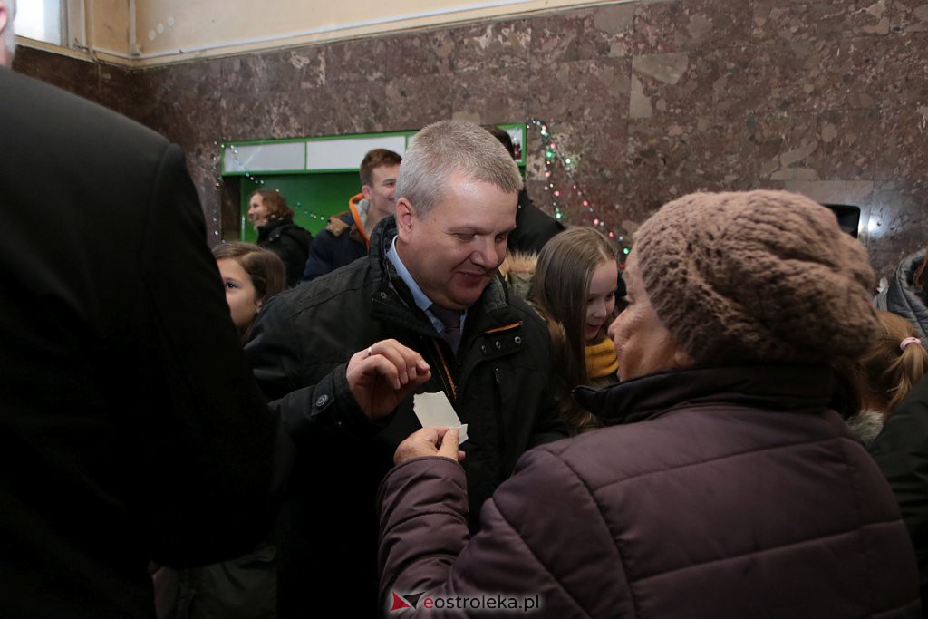 Wigilia Osiedla Stacja przeszła do historii [22.12.2019] - zdjęcie #16 - eOstroleka.pl
