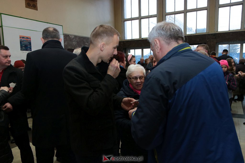 Wigilia Osiedla Stacja przeszła do historii [22.12.2019] - zdjęcie #12 - eOstroleka.pl