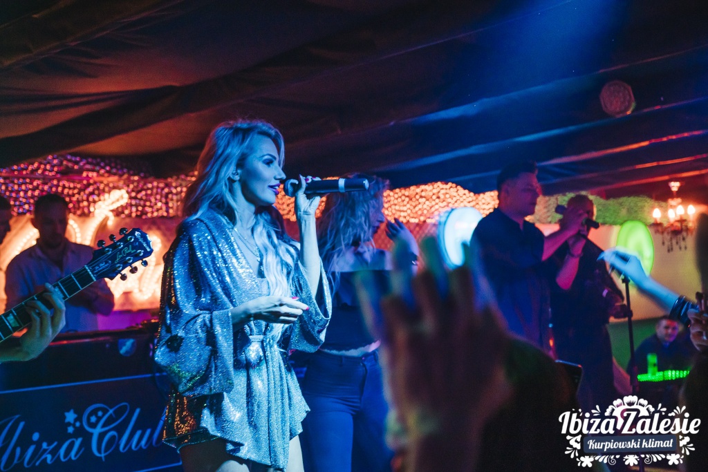 Exaited i Markus P – I dzień świąt w Clubie Ibiza Zalesie [25.12.2019] - zdjęcie #62 - eOstroleka.pl