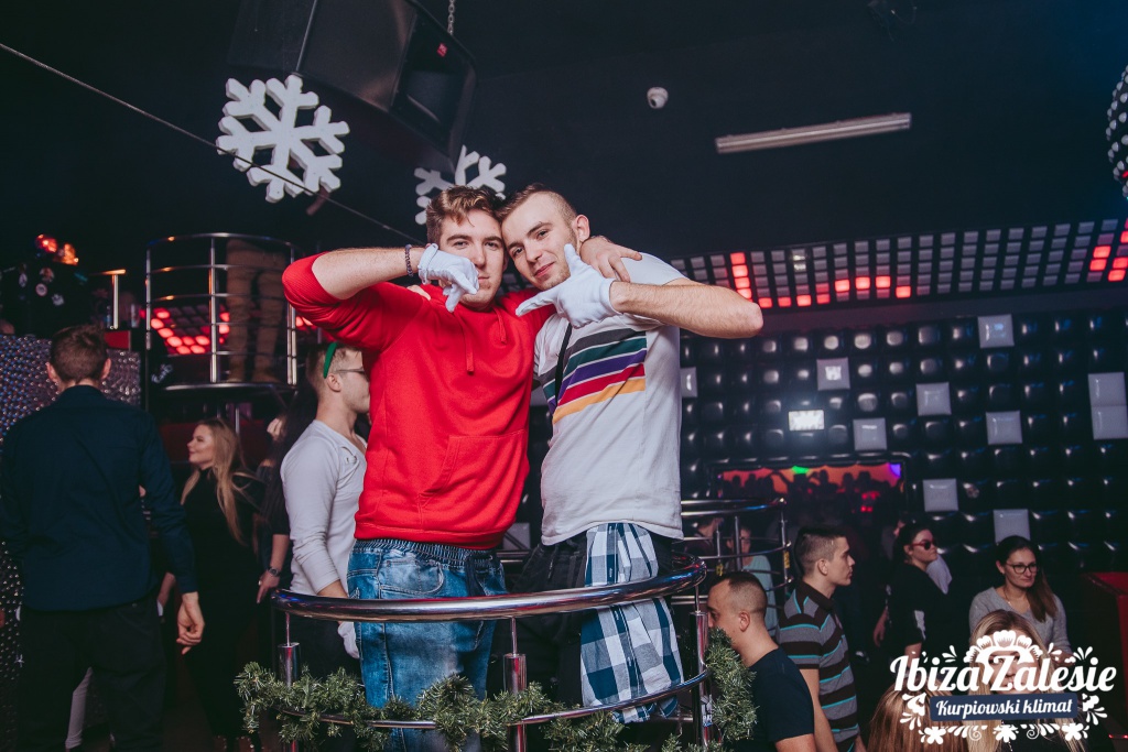 II dzień świąt w Clubie Ibiza Zalesie - Jadą! Jadą! MALOS & Paff Dee [26.12.2019] - zdjęcie #29 - eOstroleka.pl