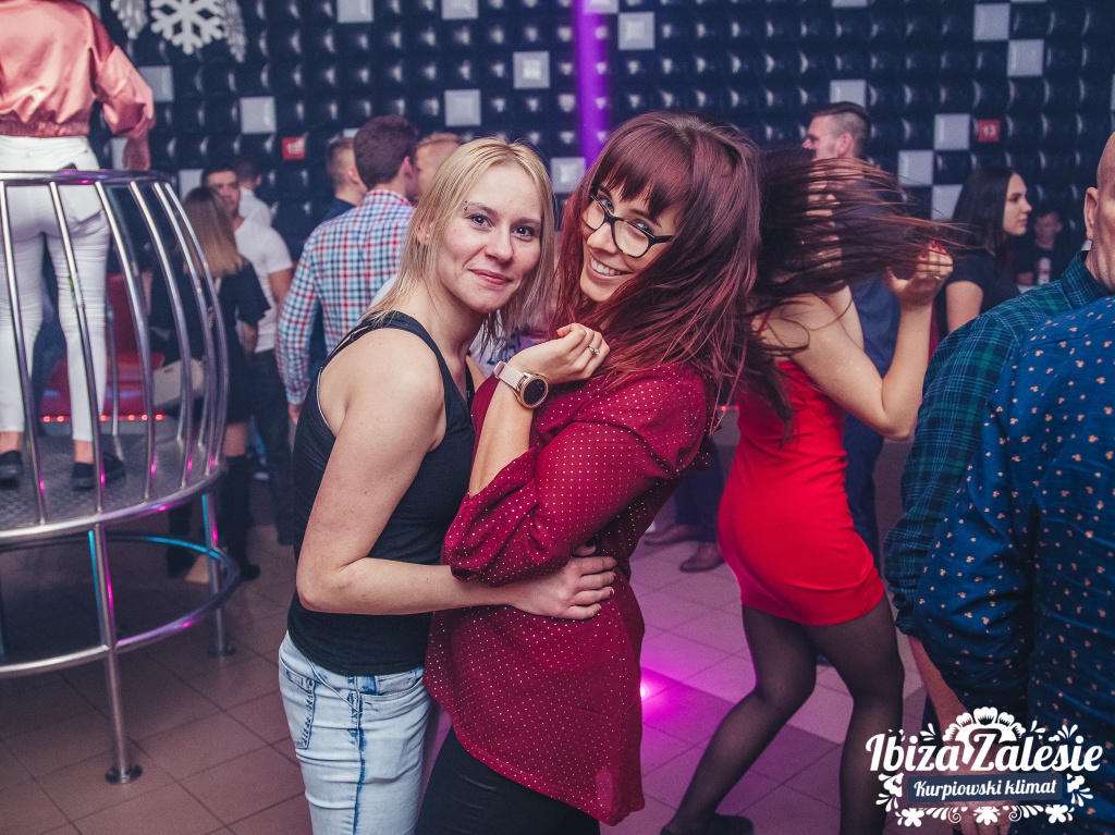 II dzień świąt w Clubie Ibiza Zalesie - Jadą! Jadą! MALOS & Paff Dee [26.12.2019] - zdjęcie #44 - eOstroleka.pl