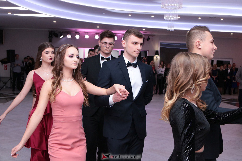 Studniówka III LO w Ostrołęce [04.01.2020] - zdjęcie #275 - eOstroleka.pl