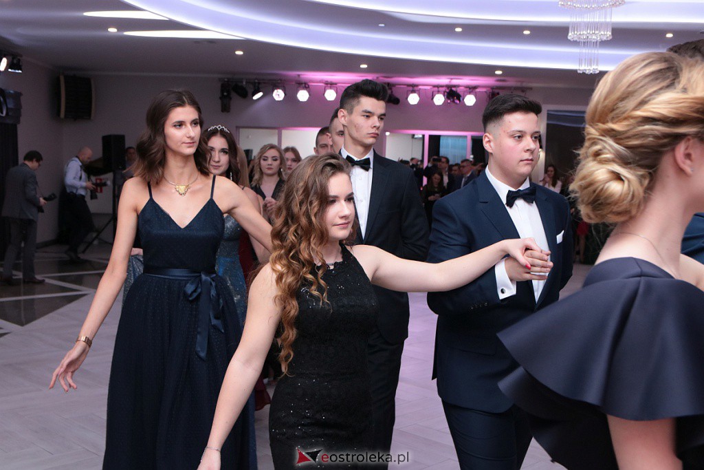Studniówka III LO w Ostrołęce [04.01.2020] - zdjęcie #271 - eOstroleka.pl