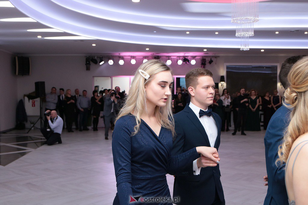 Studniówka III LO w Ostrołęce [04.01.2020] - zdjęcie #258 - eOstroleka.pl