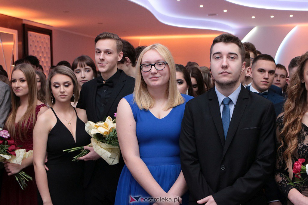Studniówka III LO w Ostrołęce [04.01.2020] - zdjęcie #250 - eOstroleka.pl