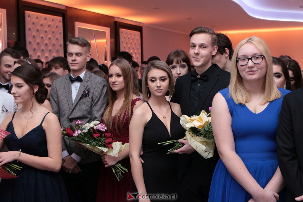 Studniówka III LO w Ostrołęce [04.01.2020] - zdjęcie #249 - eOstroleka.pl