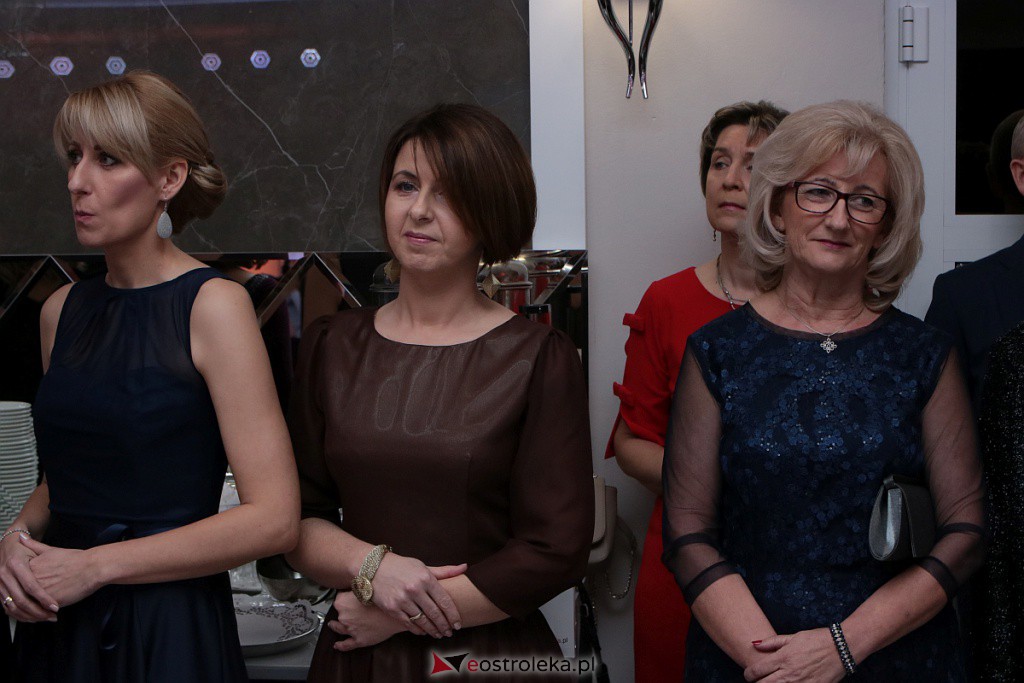 Studniówka III LO w Ostrołęce [04.01.2020] - zdjęcie #230 - eOstroleka.pl