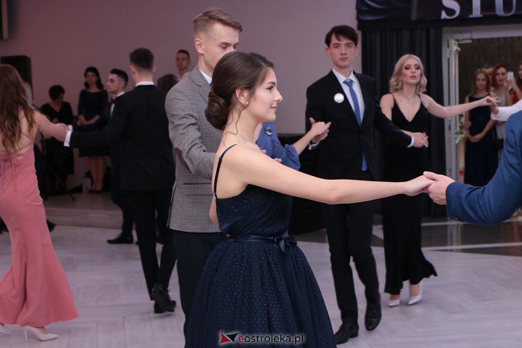 Studniówka III LO w Ostrołęce [04.01.2020] - zdjęcie #187 - eOstroleka.pl