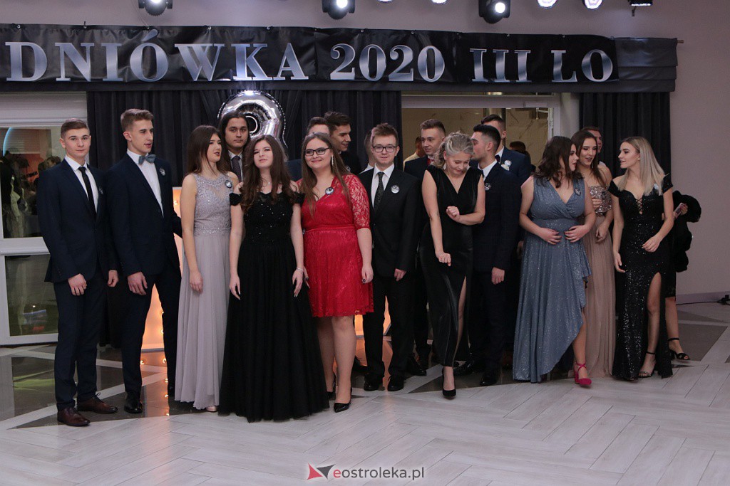 Studniówka III LO w Ostrołęce [04.01.2020] - zdjęcie #120 - eOstroleka.pl