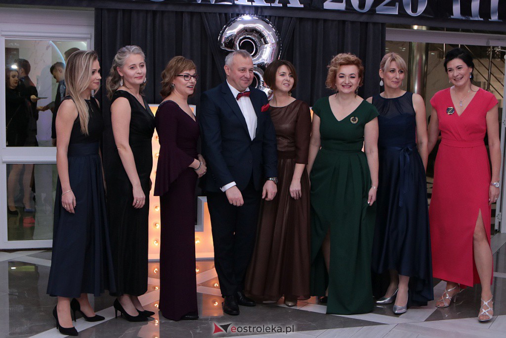 Studniówka III LO w Ostrołęce [04.01.2020] - zdjęcie #104 - eOstroleka.pl
