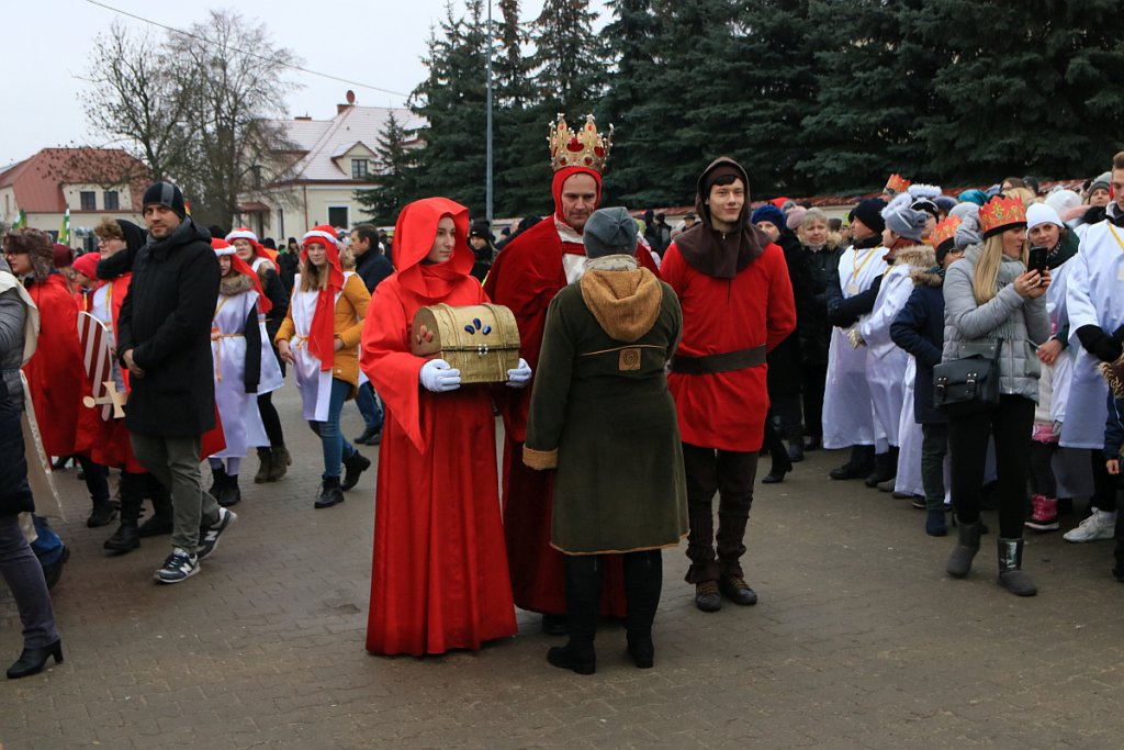 Orszak Trzech Króli w Ostrołęce [06.01.2019] - zdjęcie #90 - eOstroleka.pl